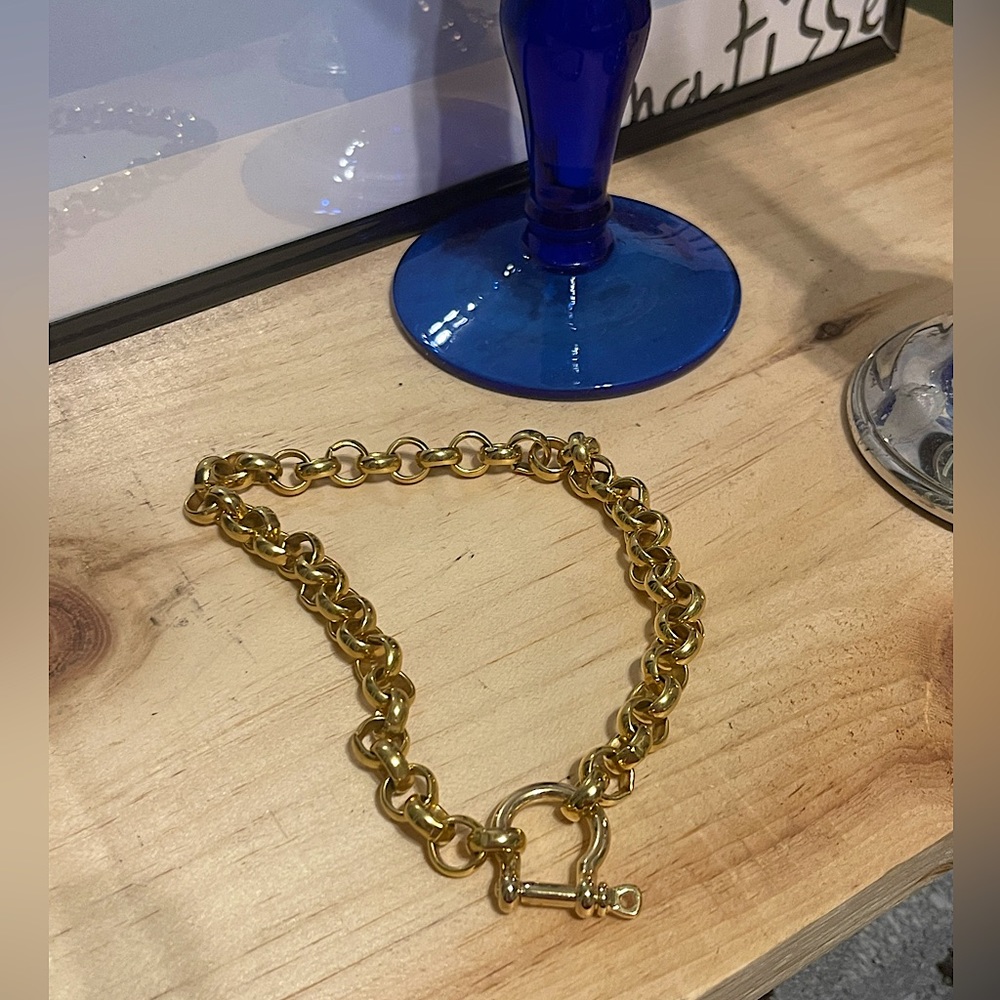 Martha Calvo Rolling in Chain necklace